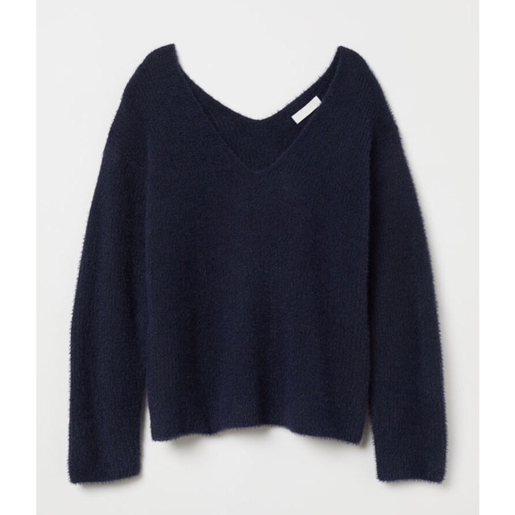 H&M Sweaters - BOGOFREE! H&M V-Neck Blue Sweater
